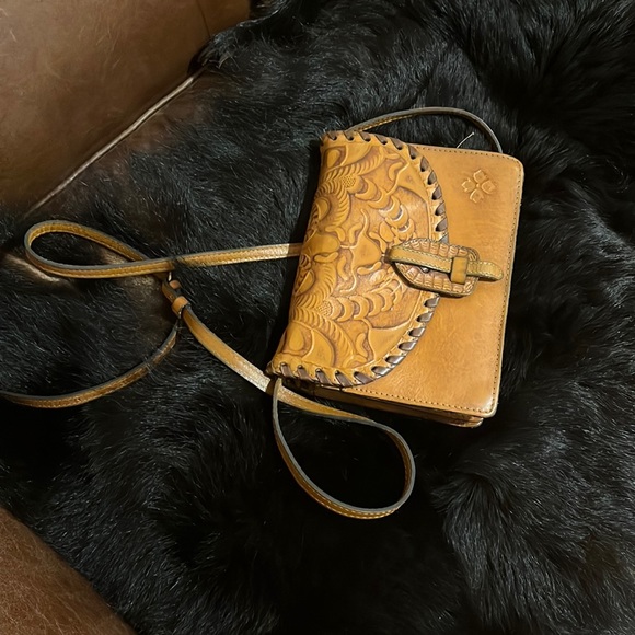Patricia Nash Tooled Leather Crossbody Purse - Picture 1 of 4